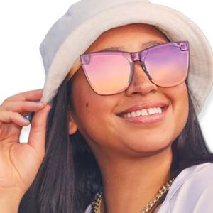 QUAY Come Thru Sunglasses Ivory Frame Purple Orange Iridescent Gradient Lens